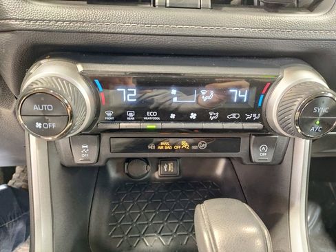 Used 2024 Toyota RAV4 XLE image 23