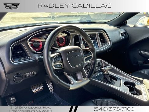 Used 2019 Dodge Challenger SRT Hellcat Redeye image 16