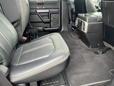 Used 2017 Ford F350 Platinum w/ FX4 4x4 Off Road Package image 20