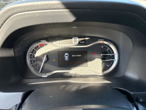 Used 2017 Honda Pilot Touring image 13