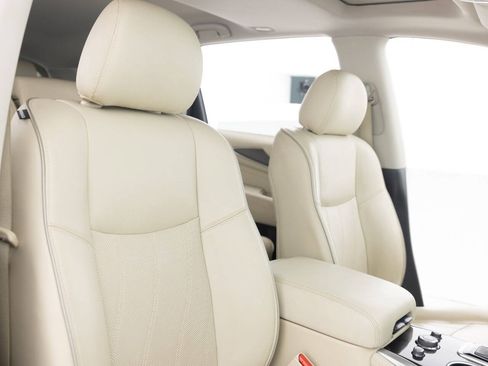 Used 2019 INFINITI QX60 Luxe w/ Essential Package AWD/4WD image 26