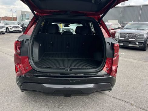 Used 2026 GMC Terrain AT4 w/ Convenience Package III AWD/4WD image 15