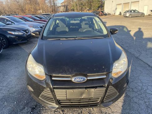 Used 2013 Ford Focus SE FWD image 8