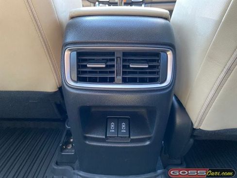 Used 2018 Honda CR-V Touring image 23