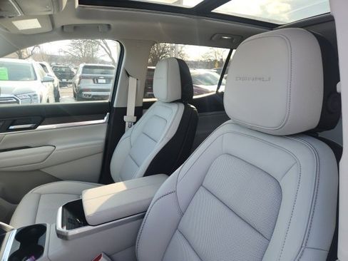 Used 2026 GMC Terrain Denali w/ LPO, Floor Liner Package image 9