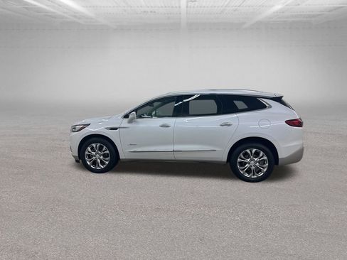 Used 2018 Buick Enclave Avenir w/ Avenir Technology Package image 8