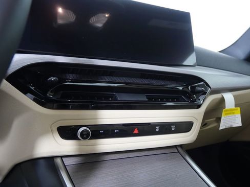 New 2026 BMW 430i Coupe w/ Premium Package image 17