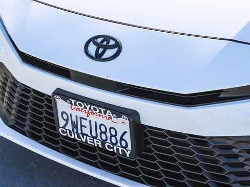 Certified 2026 Toyota Camry SE image 6