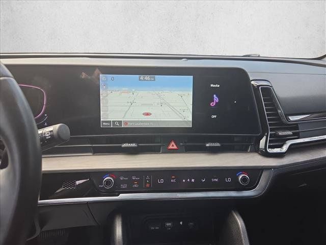 Used 2023 Kia Sportage X-Line w/ X-Line Premium Package AWD/4WD image 10