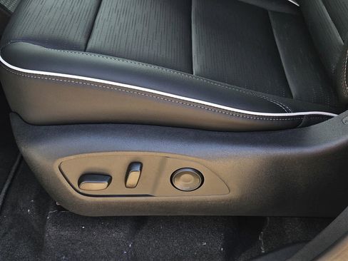 New 2026 Buick Enclave Sport Touring w/ Power Package image 18