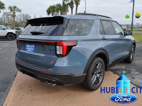 New 2026 Ford Explorer ST w/ Sun And Sound Package image 5