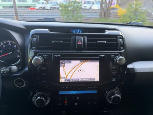 Used 2019 Toyota 4Runner Limited AWD/4WD image 19