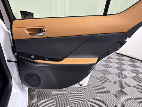 Used 2025 Lexus IS 350 F Sport image 14