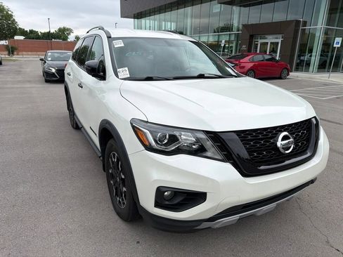Used 2020 Nissan Pathfinder SV w/ Rock Creek Edition AWD/4WD image 2