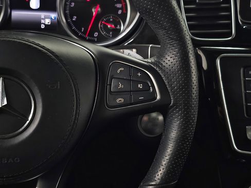 Used 2017 Mercedes-Benz GLS 550 4MATIC image 26