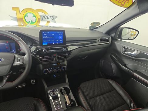 Used 2023 Ford Escape ST-Line AWD/4WD image 23