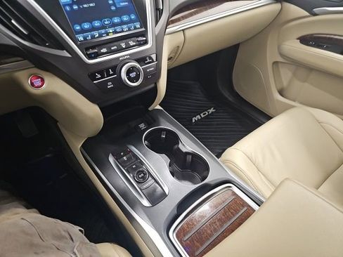 Used 2018 Acura MDX SH-AWD image 22