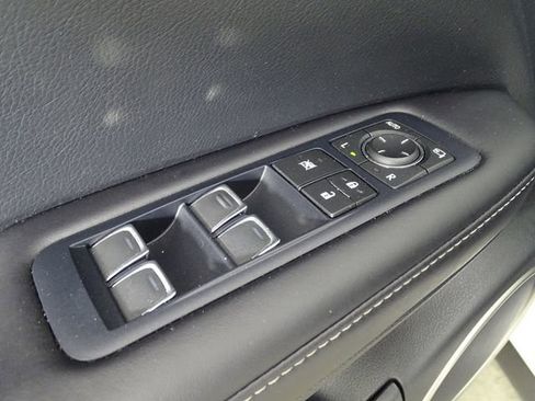 Used 2020 Lexus RX 350L FWD w/ Premium Package image 18