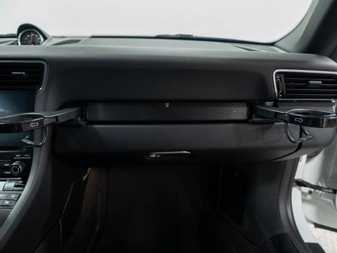 Used 2018 Porsche 911 Carrera GTS image 81