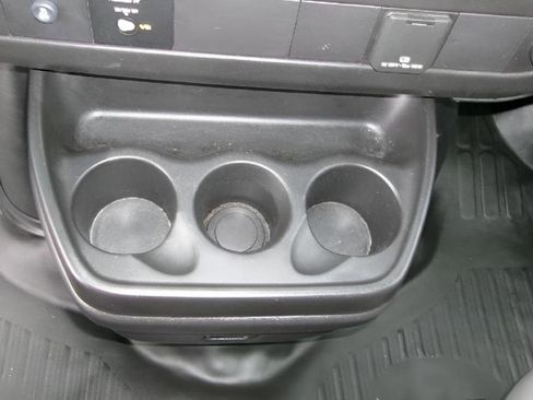 Used 2024 GMC Savana 2500 w/ Driver Convenience Package image 11