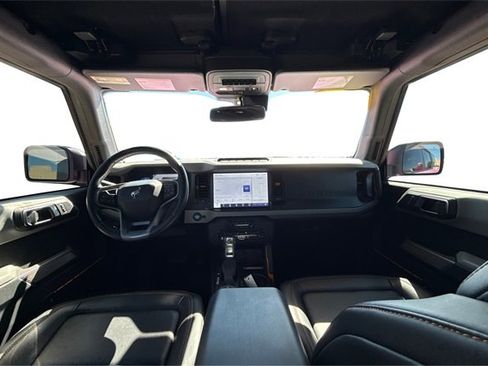 Used 2022 Ford Bronco Badlands image 22