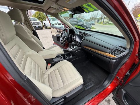 Used 2019 Honda CR-V EX image 14