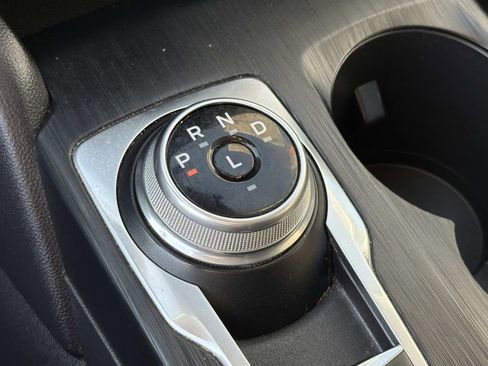 Certified 2022 Ford Escape SE image 12