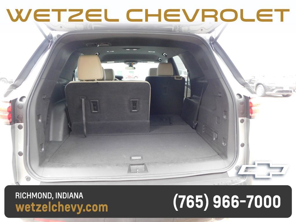 Certified 2023 Chevrolet Traverse LS FWD image 21