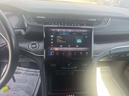 Used 2021 Jeep Grand Cherokee L Limited w/ Trailer Tow Group (B) image 9