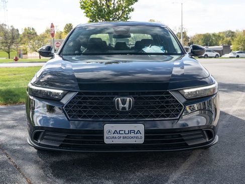 Used 2024 Honda Accord Sport image 3