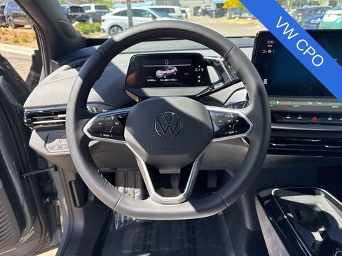 Used 2023 Volkswagen ID.4 Pro AWD/4WD image 15