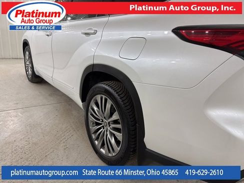 Used 2022 Toyota Highlander Platinum image 45