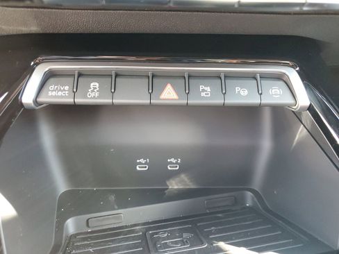 New 2026 Audi RS 3 image 28