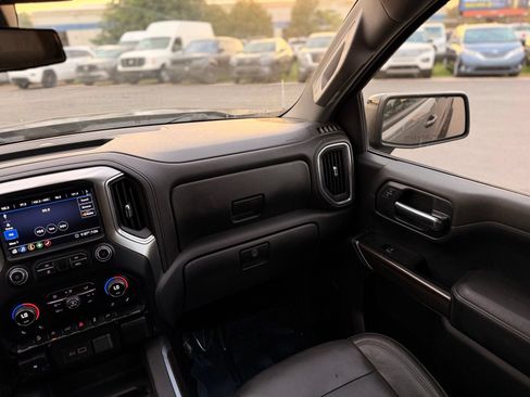 Used 2020 Chevrolet Silverado 1500 LT Trail Boss AWD/4WD image 25
