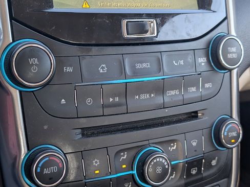 Used 2015 Chevrolet Malibu LT w/ Leather Package image 20