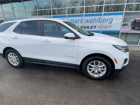 Certified 2022 Chevrolet Equinox LT image 9