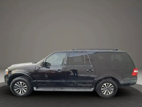 Used 2016 Ford Expedition EL XLT w/ Equipment Group 202A image 8