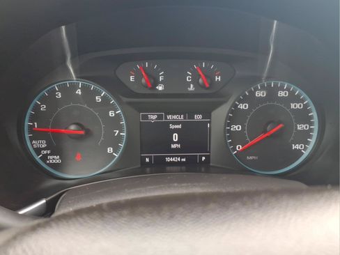Used 2018 Chevrolet Equinox LS FWD image 20