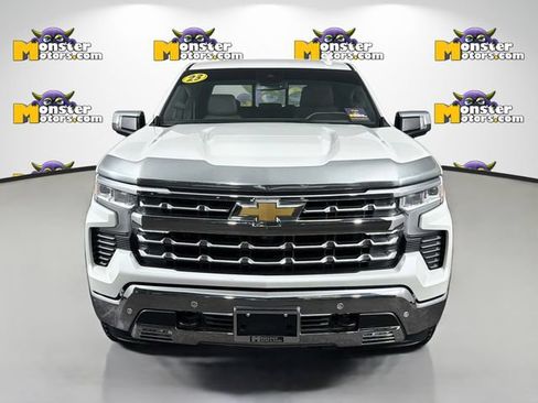 Used 2023 Chevrolet Silverado 1500 LTZ w/ LTZ Premium Package AWD/4WD image 2