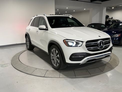 Used 2020 Mercedes-Benz GLE 450 4MATIC w/ Premium Package image 7