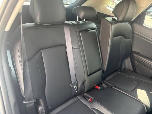 Used 2023 Kia Sportage EX FWD image 31
