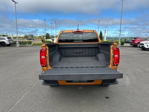 Used 2017 Chevrolet Colorado Z71 AWD/4WD image 8