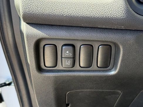 Used 2025 Mitsubishi Outlander Sport ES AWD/4WD image 11