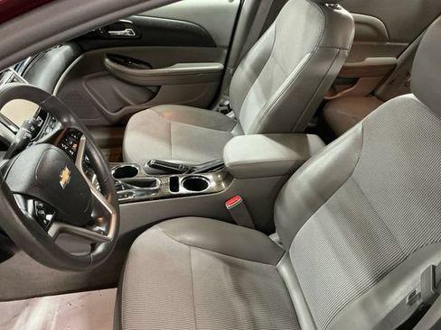 Used 2015 Chevrolet Malibu LT w/ Power Convenience Package FWD image 10
