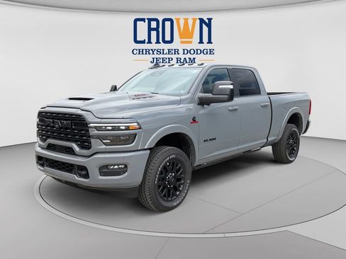 Used 2025 RAM 3500 Limited AWD/4WD image 7
