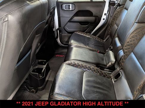 Used 2021 Jeep Gladiator Overland image 23