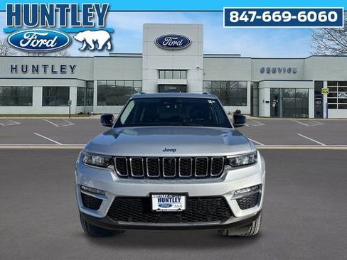 Used 2022 Jeep Grand Cherokee Limited 4xe w/ Luxury Tech Group II image 3