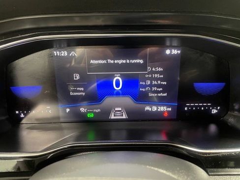 Used 2024 Volkswagen Jetta Sport image 15