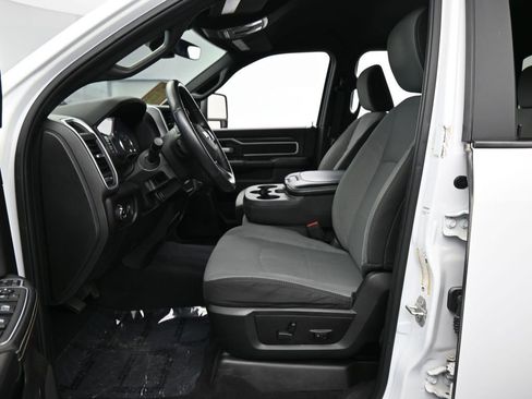 Used 2024 RAM 2500 Big Horn image 11