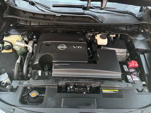 Used 2016 Nissan Murano SV image 34